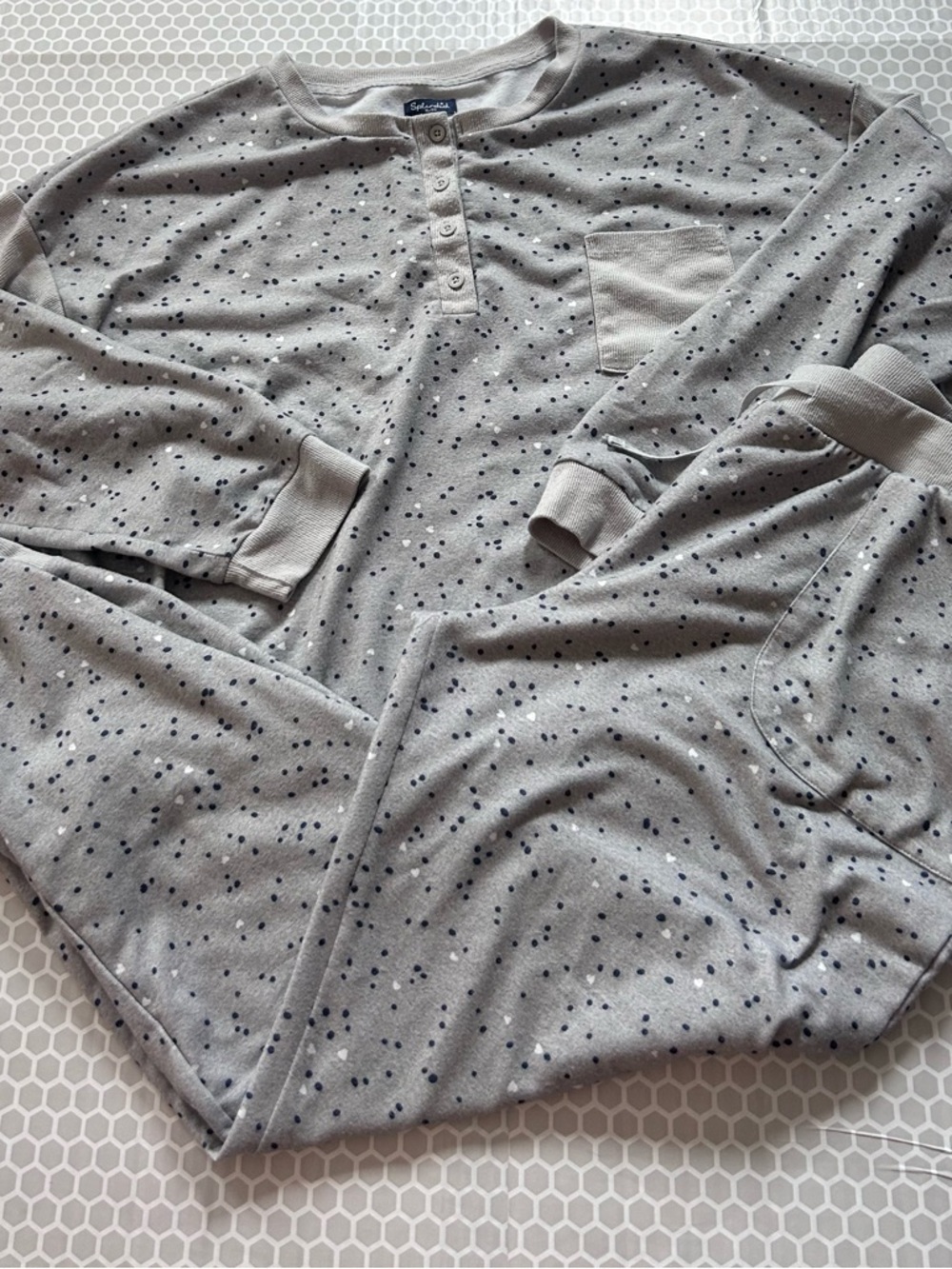 Splendid Light Gray & Navy Dot Henley Pajama Set.  Size XL